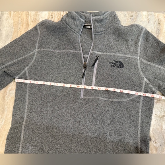 Men’s NORTH FACE Gordon’s Lyons 1/4 zip heathered grey pullover- Size Small - Picture 8 of 11